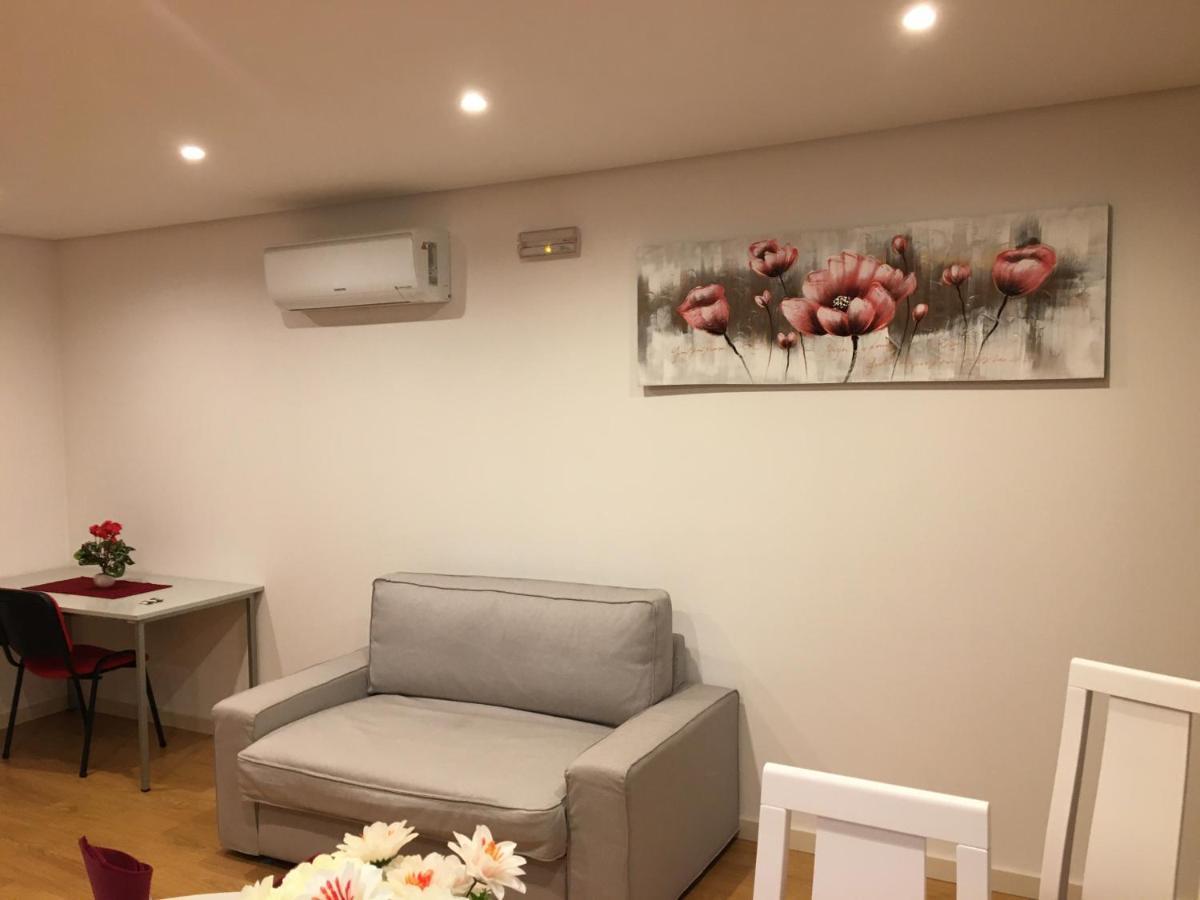 Isis Guest House ブラガ エクステリア 写真