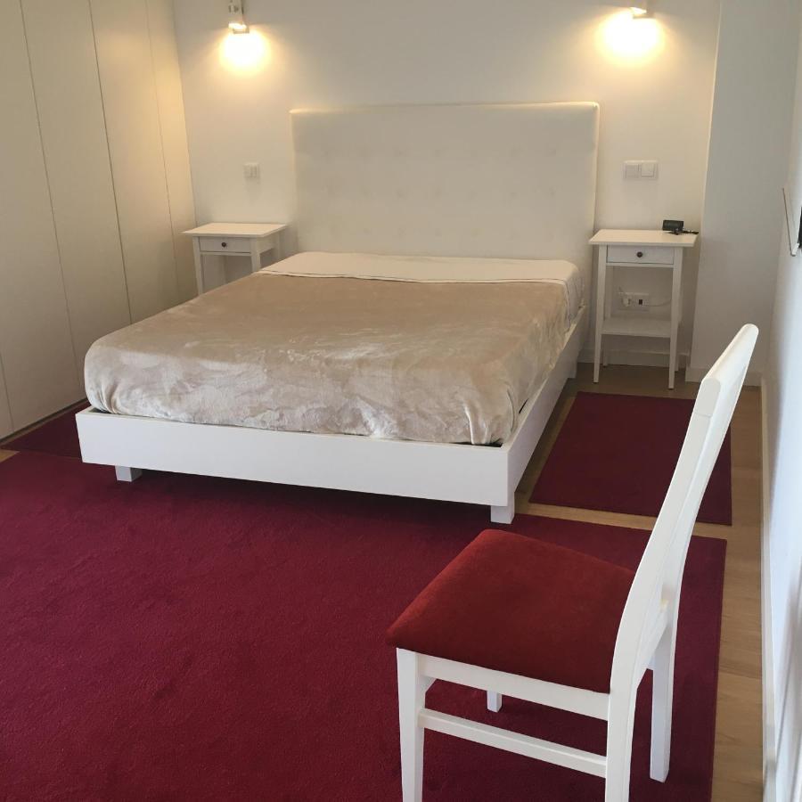 Isis Guest House ブラガ エクステリア 写真