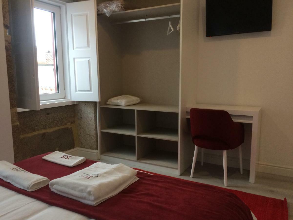 Isis Guest House ブラガ エクステリア 写真